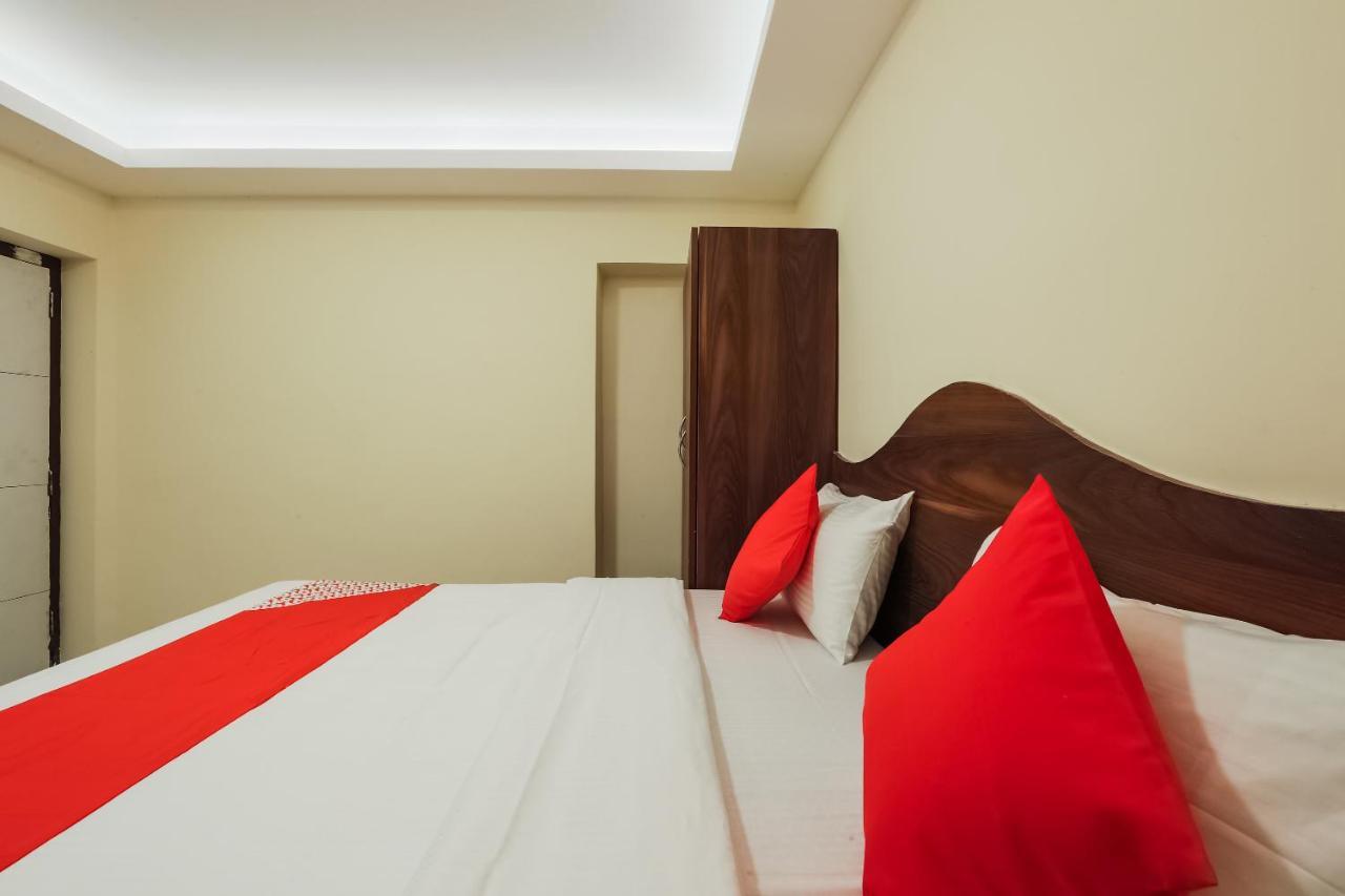 Oyo 36500 Sri Krishna Inn Ooty Exteriör bild