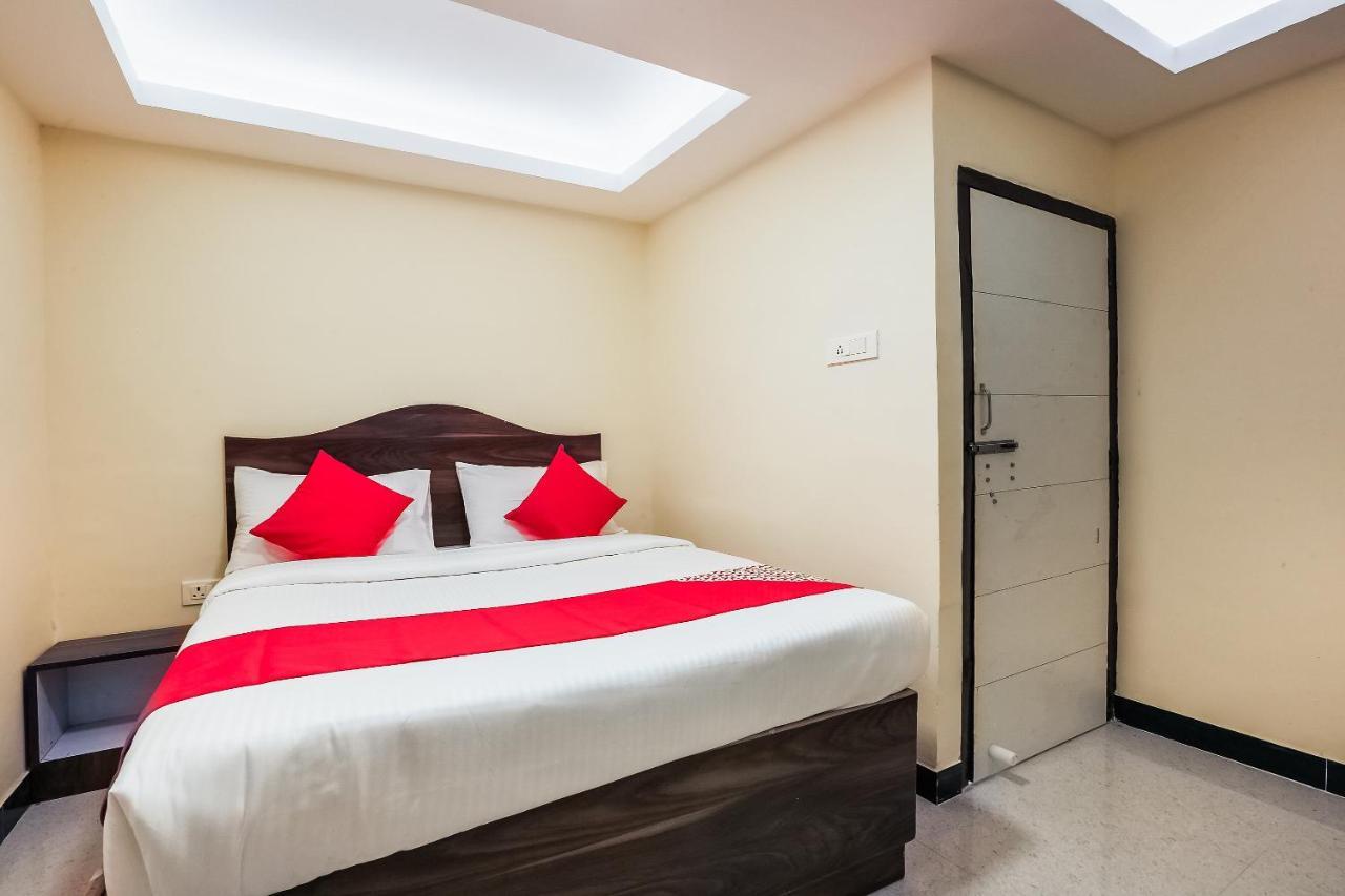 Oyo 36500 Sri Krishna Inn Ooty Exteriör bild